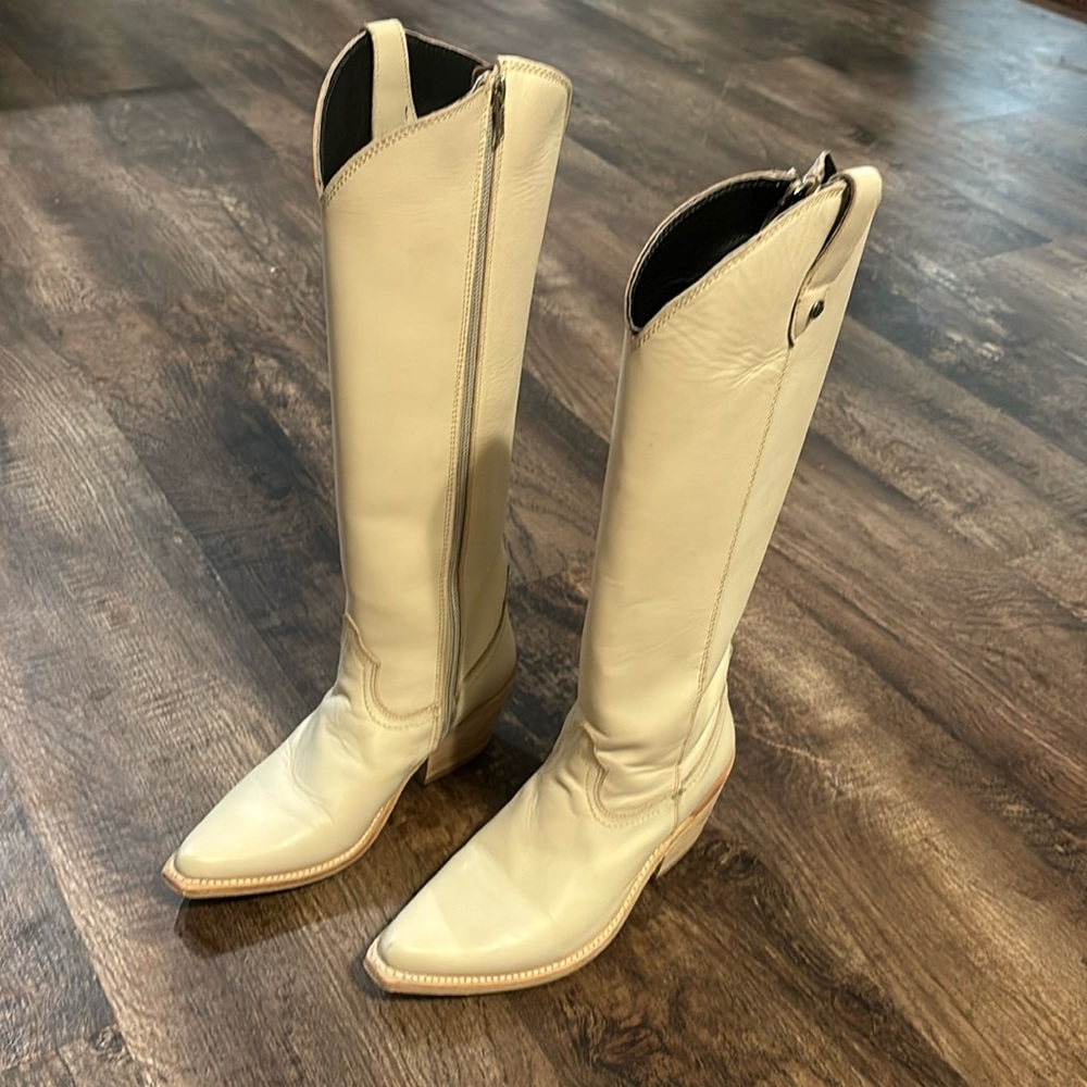 Cream Tall Liberty Black Boots